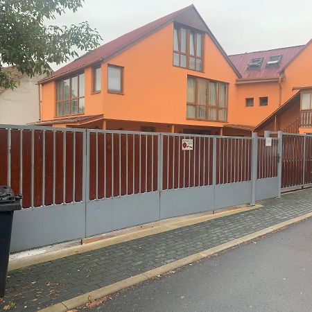 3 Apartments In 1 Location Prague Exterior photo